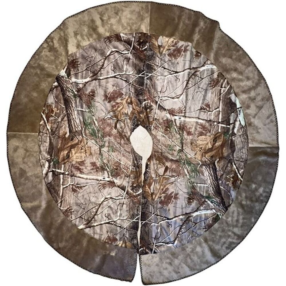 Carstens Round Brown Realtree Camouflage/Camo Christmas Tree Skirt 48"